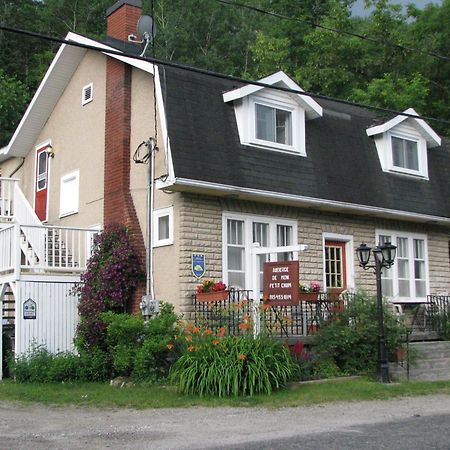 Auberge De Mon Petit Chum B&B Wakefield Esterno foto