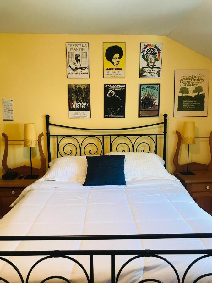 Auberge De Mon Petit Chum B&B Wakefield Esterno foto